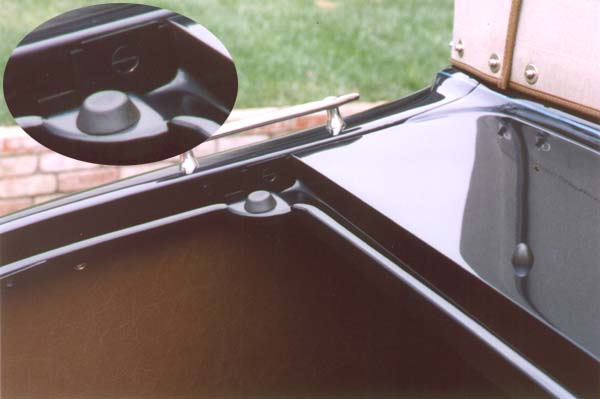 The original deck stop rubber is slightly smaller and shorter than those commonly seen today. The modern replacements are a reasonable copy of those used with trunk lids only. The decklid guide plates are unique to the Roadster. The modern replacements are copies of those used in Coupe bodies and will not fit properly.