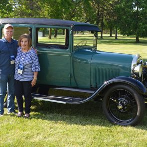 Olan and Rose Smith E 1928 Canadian Tudor 476 points Masters Award